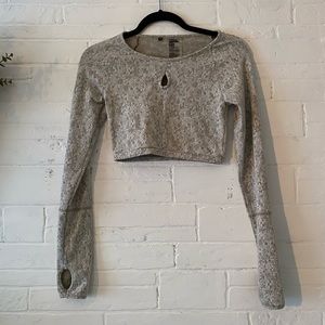 Gymshark set (long sleeve crop top and legging)